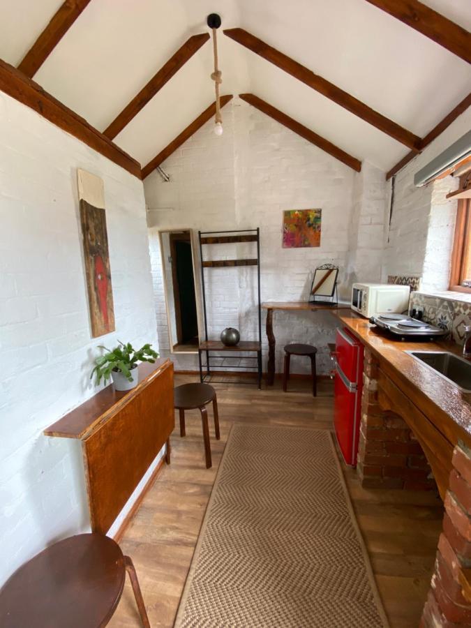 Cute Mini-Studio In Blythburgh Apartment Bagian luar foto